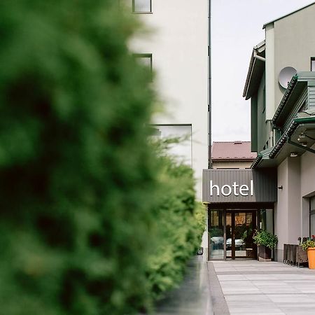 Hotel Santin Bełchatów Esterno foto